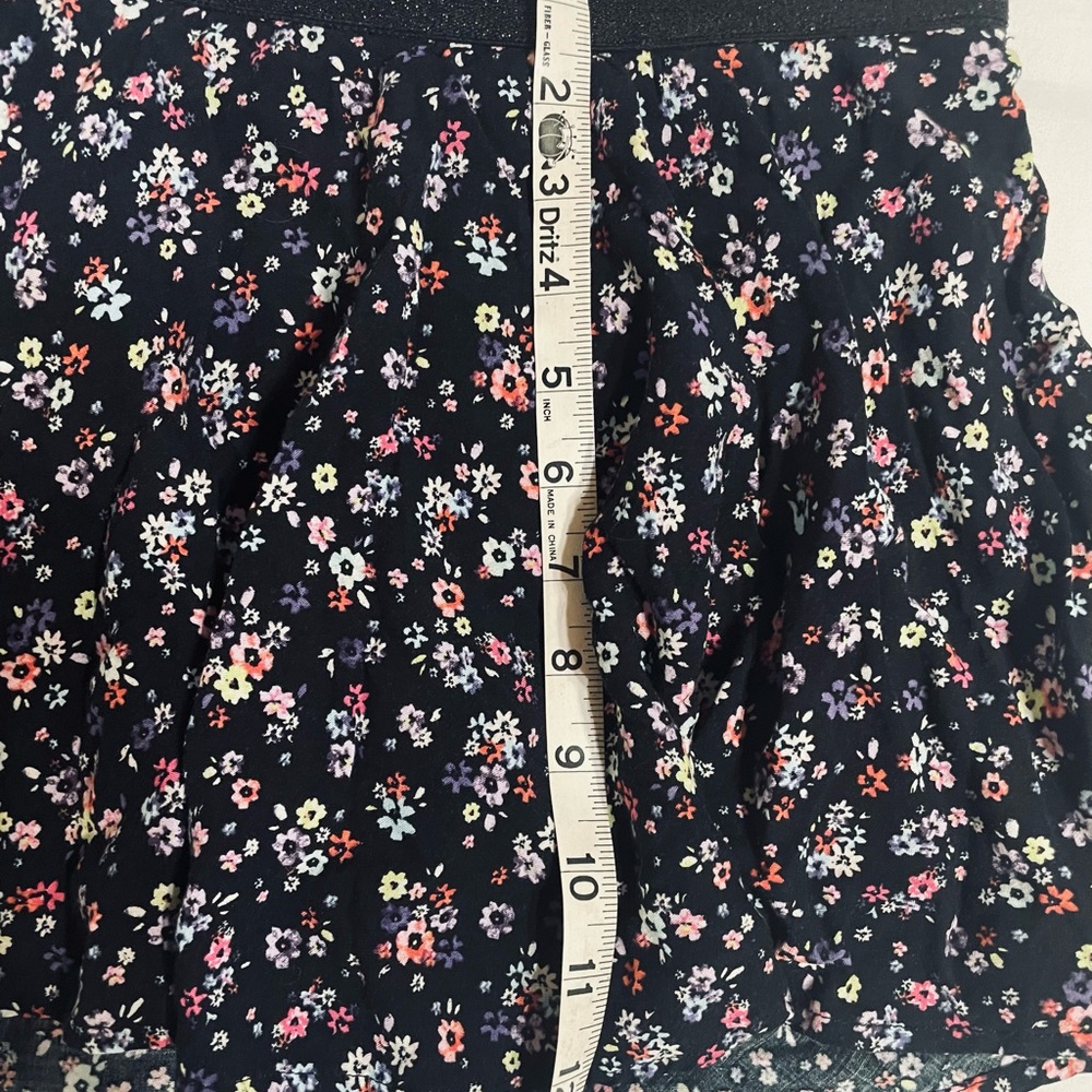 Justice Girls Skort | Color: Black Floral | Size: 14 - Picture 4 of 6